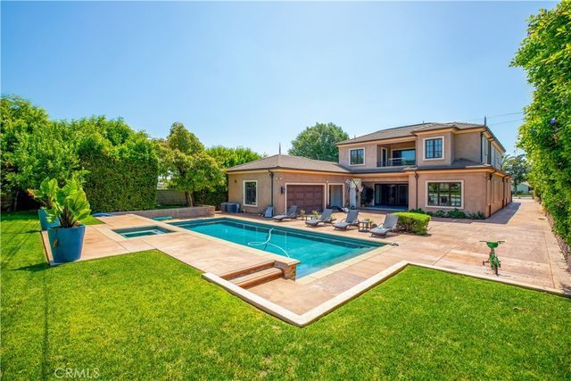 481 W Live Oak Avenue, Arcadia, CA 91007