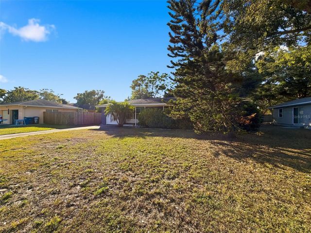 6 N MARS AVENUE, Clearwater, FL 33755