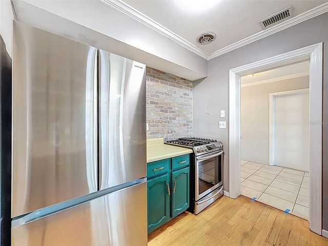 6 N MARS AVENUE, Clearwater, FL 33755