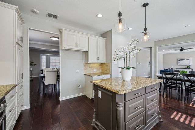 917 Wood Duck Way, Flower Mound, TX 75028