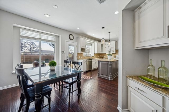 917 Wood Duck Way, Flower Mound, TX 75028