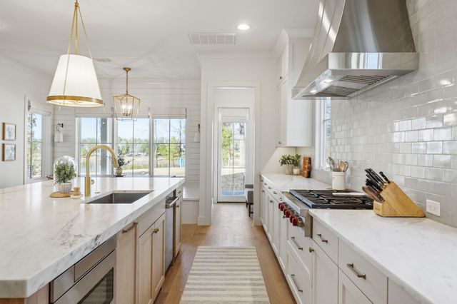 13381 Spinnaker Way, Malakoff, TX 75148