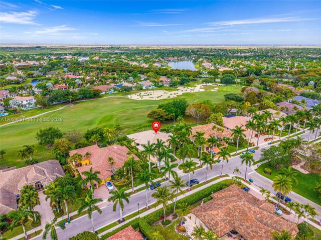 2477 Poinciana Dr, Weston, FL 33327