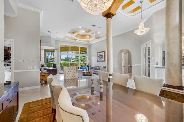 2477 Poinciana Dr, Weston, FL 33327