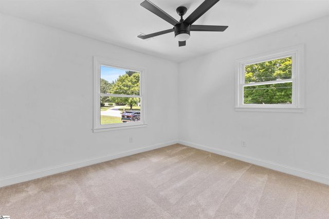 2 Melbourne Lane, Greenville, SC 29615