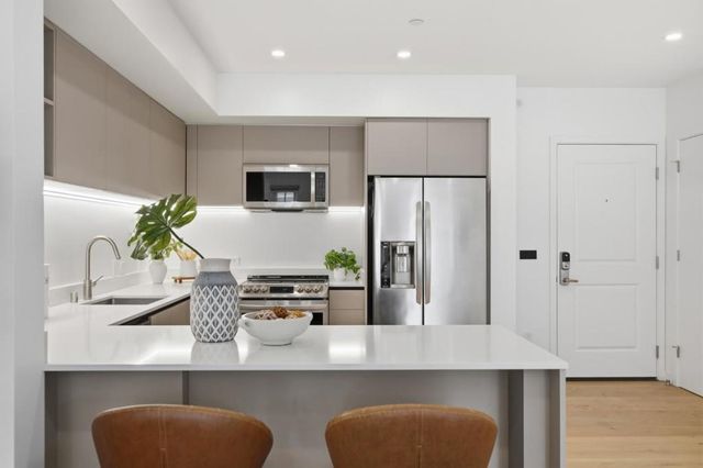 1501 Cherry Street 208, San Carlos, CA 94070