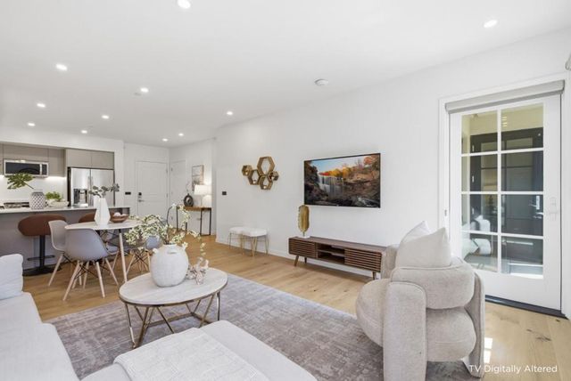 1501 Cherry Street 208, San Carlos, CA 94070