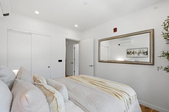 1501 Cherry Street 208, San Carlos, CA 94070