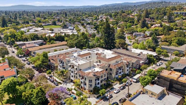 1501 Cherry Street 208, San Carlos, CA 94070