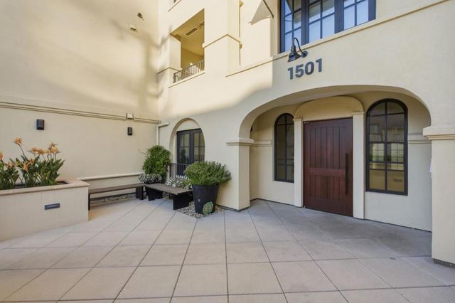 1501 Cherry Street 208, San Carlos, CA 94070