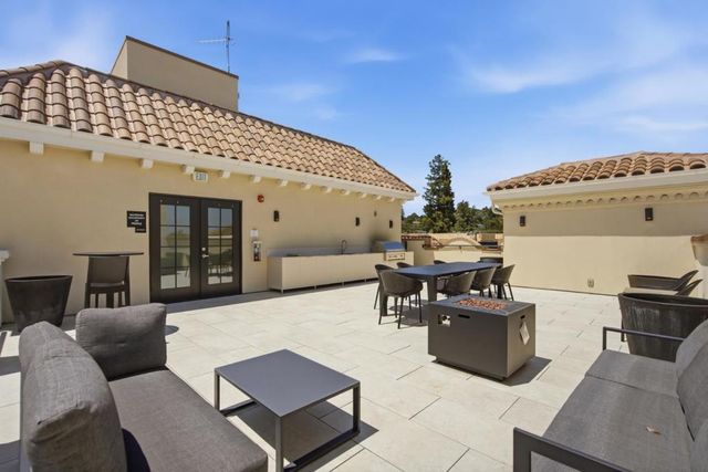 1501 Cherry Street 208, San Carlos, CA 94070