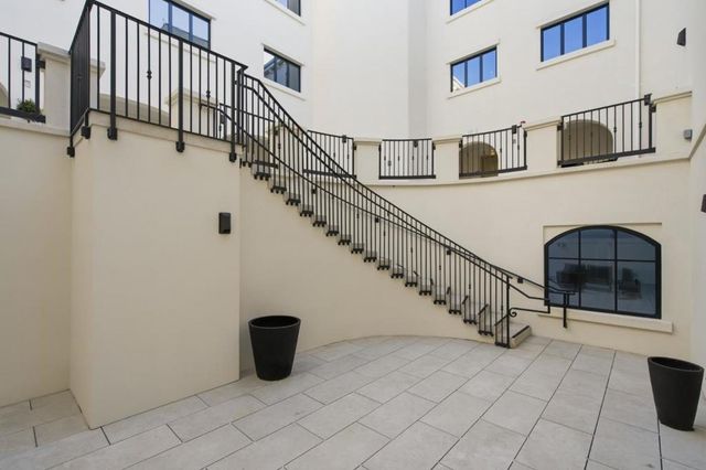 1501 Cherry Street 208, San Carlos, CA 94070