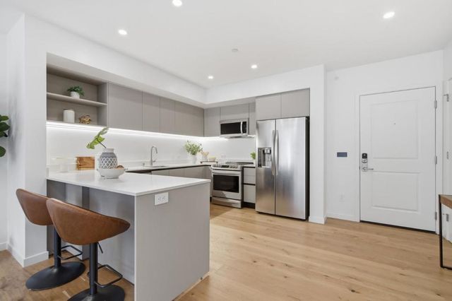 1501 Cherry Street 208, San Carlos, CA 94070