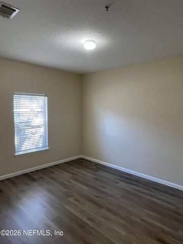 3640 KIRKPATRICK Circle 1, Jacksonville, FL 32210