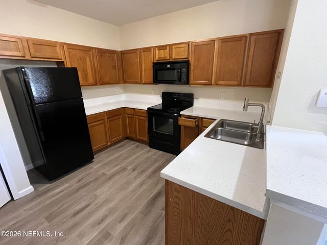 3640 KIRKPATRICK Circle 1, Jacksonville, FL 32210