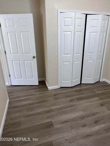 3640 KIRKPATRICK Circle 1, Jacksonville, FL 32210