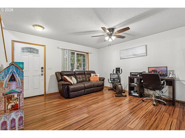 1405 Ne 12TH St, Battle Ground, WA 98604