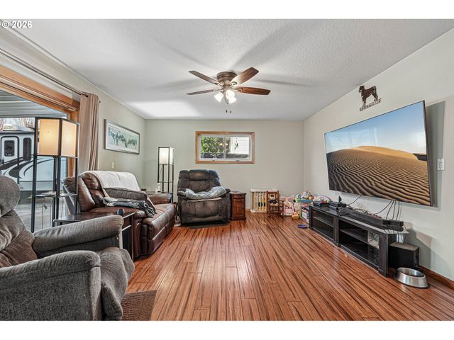 1405 Ne 12TH St, Battle Ground, WA 98604
