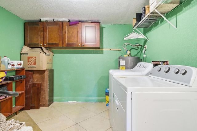 333 Mid Pines Road, Palm Springs, FL 33461