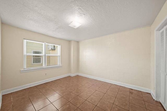 3418 Sealy Street, Galveston, TX 77550