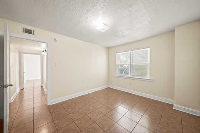 3418 Sealy Street, Galveston, TX 77550