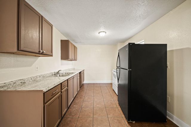 3418 Sealy Street, Galveston, TX 77550