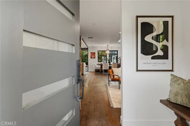 4036 Moore St, Los Angeles, CA 90066