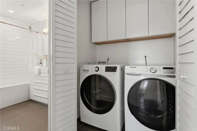 4036 Moore St, Los Angeles, CA 90066