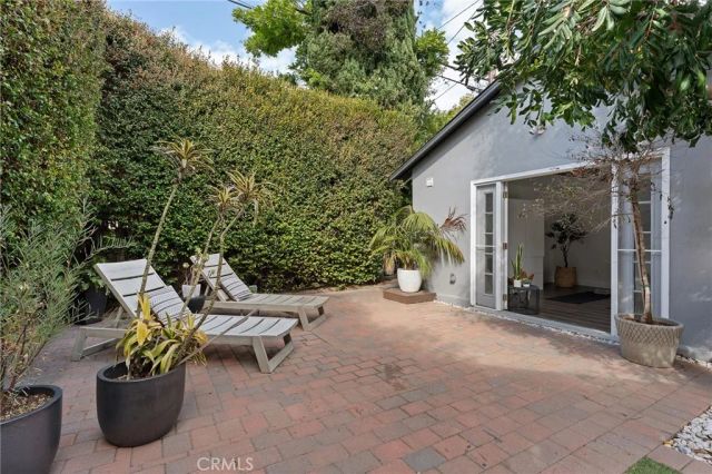 4036 Moore St, Los Angeles, CA 90066