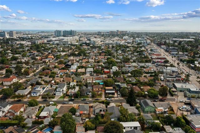 4036 Moore St, Los Angeles, CA 90066