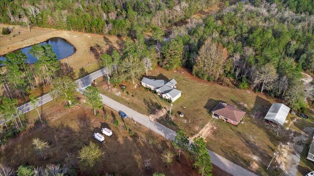 4 Makinley Ln., Lumberton, MS 39455
