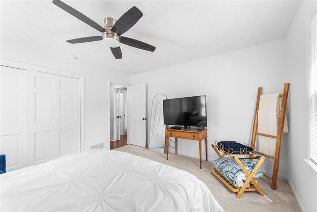 576 Angie SW Way, Lilburn, GA 30047