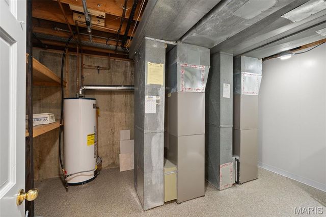 29 Summerhill Lane, Town And Country, MO 63017