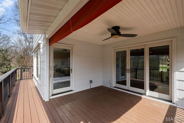 29 Summerhill Lane, Town And Country, MO 63017