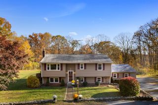 119 Rattlesnake Ledge Road, Salem, CT 06420