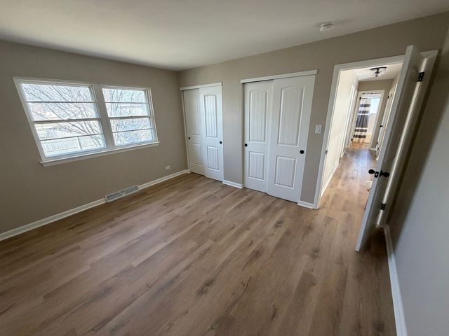 1534 E Palatine Road, Palatine, IL 60074