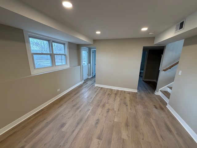 1534 E Palatine Road, Palatine, IL 60074