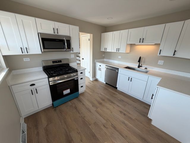 1534 E Palatine Road, Palatine, IL 60074