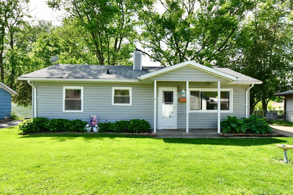 622 S Locust Lane, Brownsburg, IN 46112