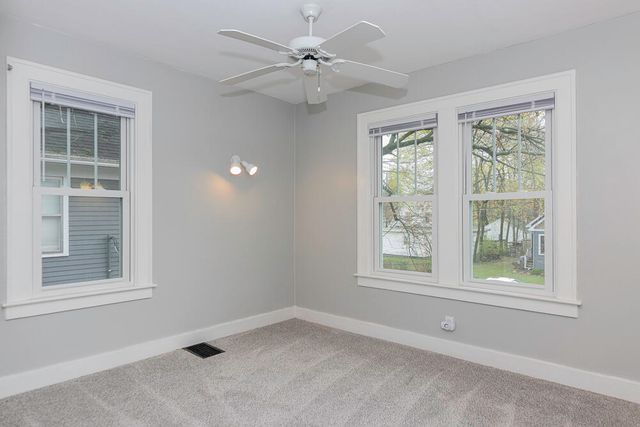 2412 Glenwood Drive, Kalamazoo City, MI 49008