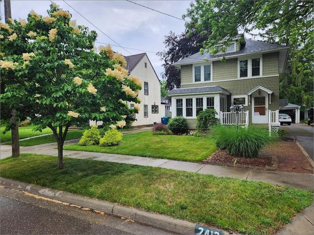 2412 Glenwood Drive, Kalamazoo City, MI 49008
