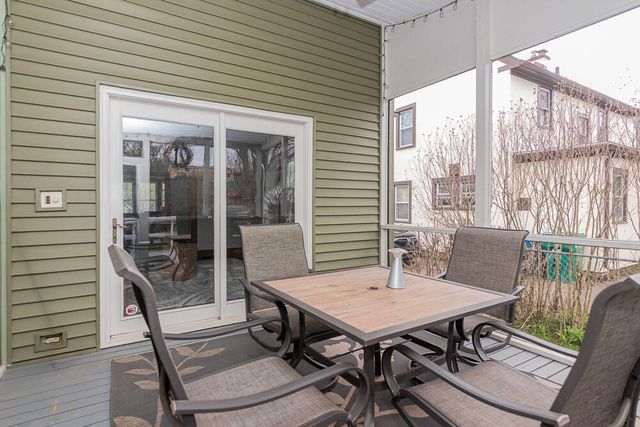 2412 Glenwood Drive, Kalamazoo City, MI 49008