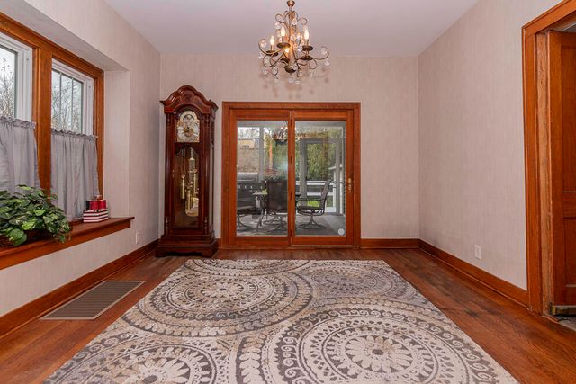 2412 Glenwood Drive, Kalamazoo City, MI 49008