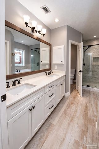 4232 N Cambridge Way, Pace, FL 32571