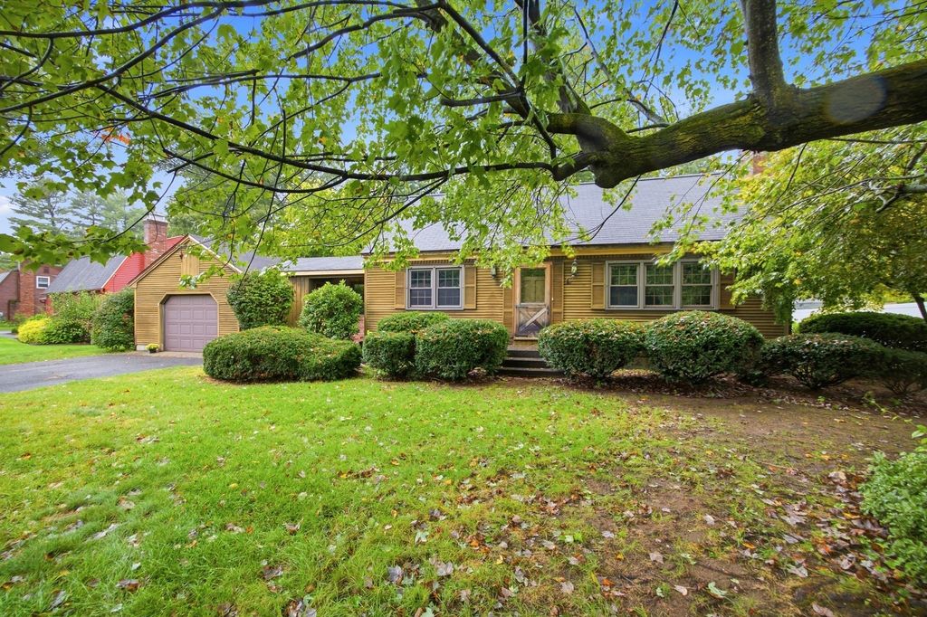 83 Barbara St, Westfield, MA 01085