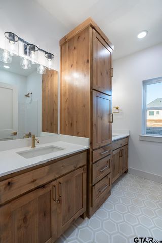 768 CR 3807, Bullard, TX 75757