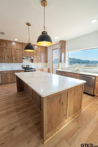 768 CR 3807, Bullard, TX 75757