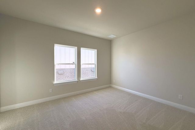 220 Crescent Heights DR, Georgetown, TX 78628