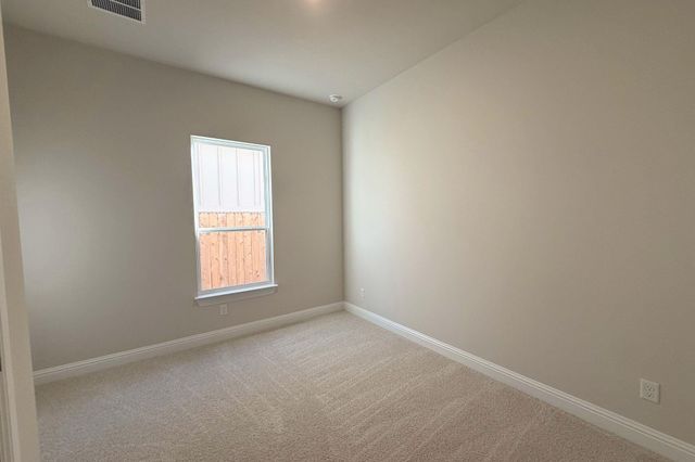 220 Crescent Heights DR, Georgetown, TX 78628