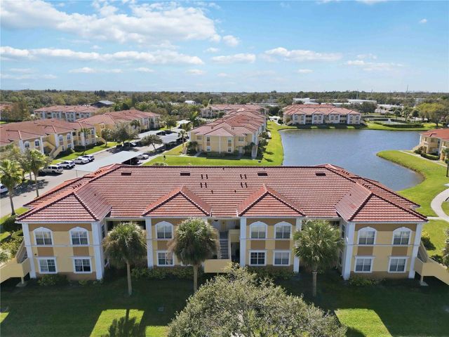 2950 VISCAYA PLACE 205, Sarasota, FL 34237